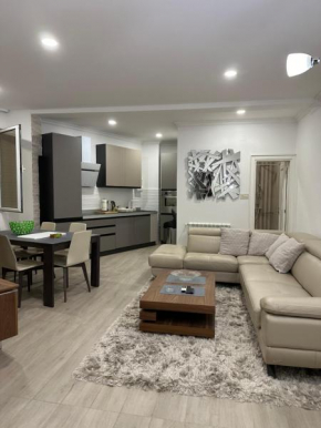Hugo Apartman